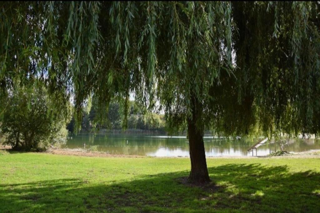 Heerlijk Huys, Vakantievilla Met Prive Tuin Ewijk Екстериор снимка